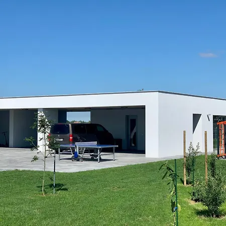 Airbnbtrebon - Modern Διαμέρισμα *