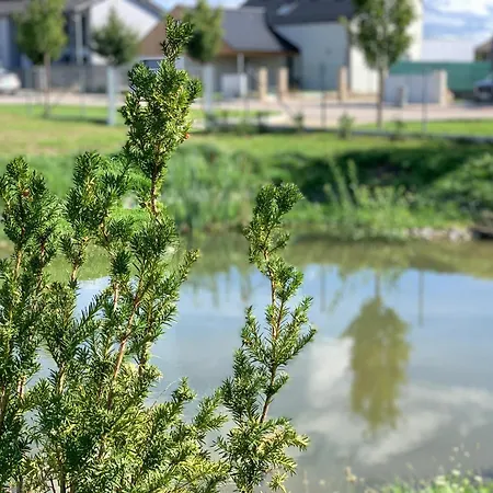 Διαμέρισμα Airbnbtrebon - Modern *