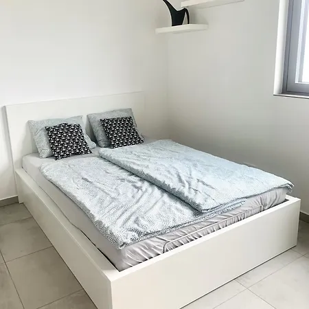 Airbnbtrebon - Modern Διαμέρισμα *